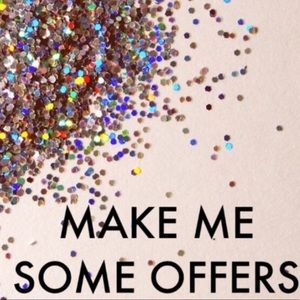 Love my items but not my prices!? 😏Make an offer!